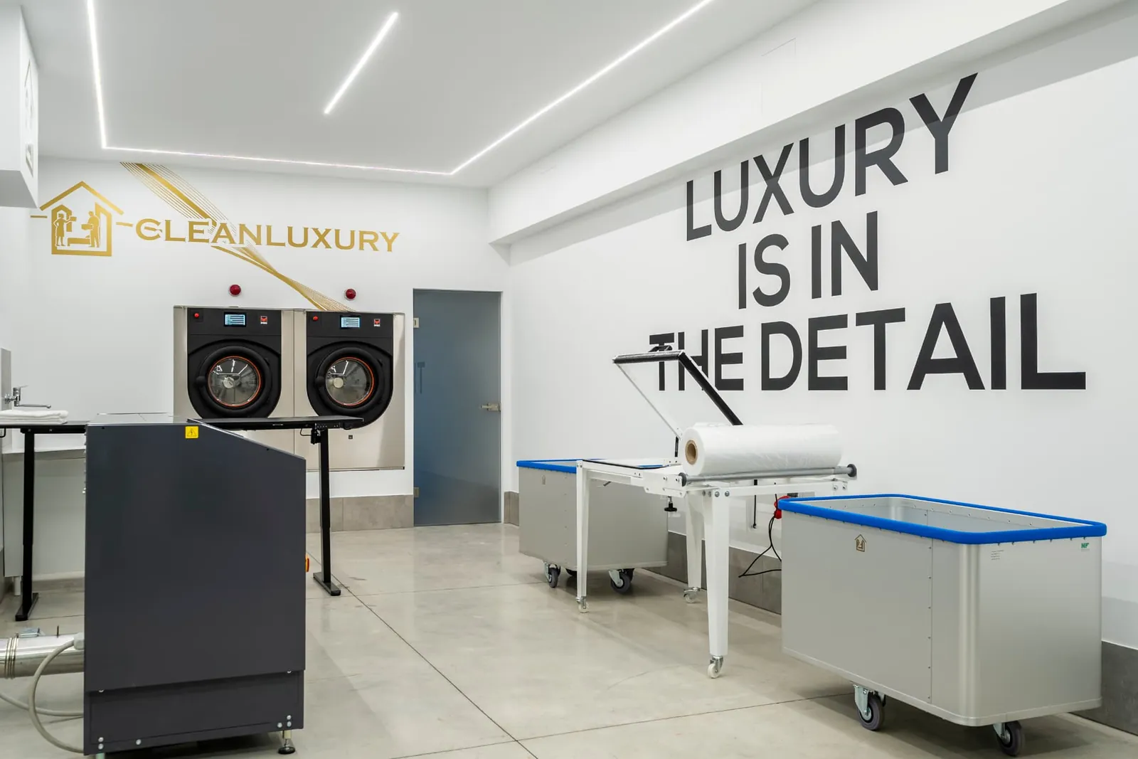 Ambiente operativo della lavanderia Clean Luxury Group a Firenze